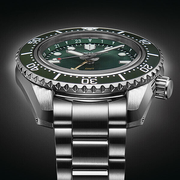 Uncover the magic of Seiko watches and find the perfect strap to