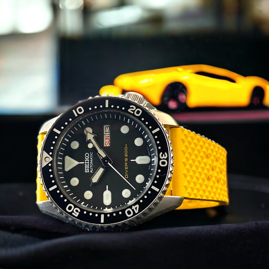 seiko skx007 is a strap monster
