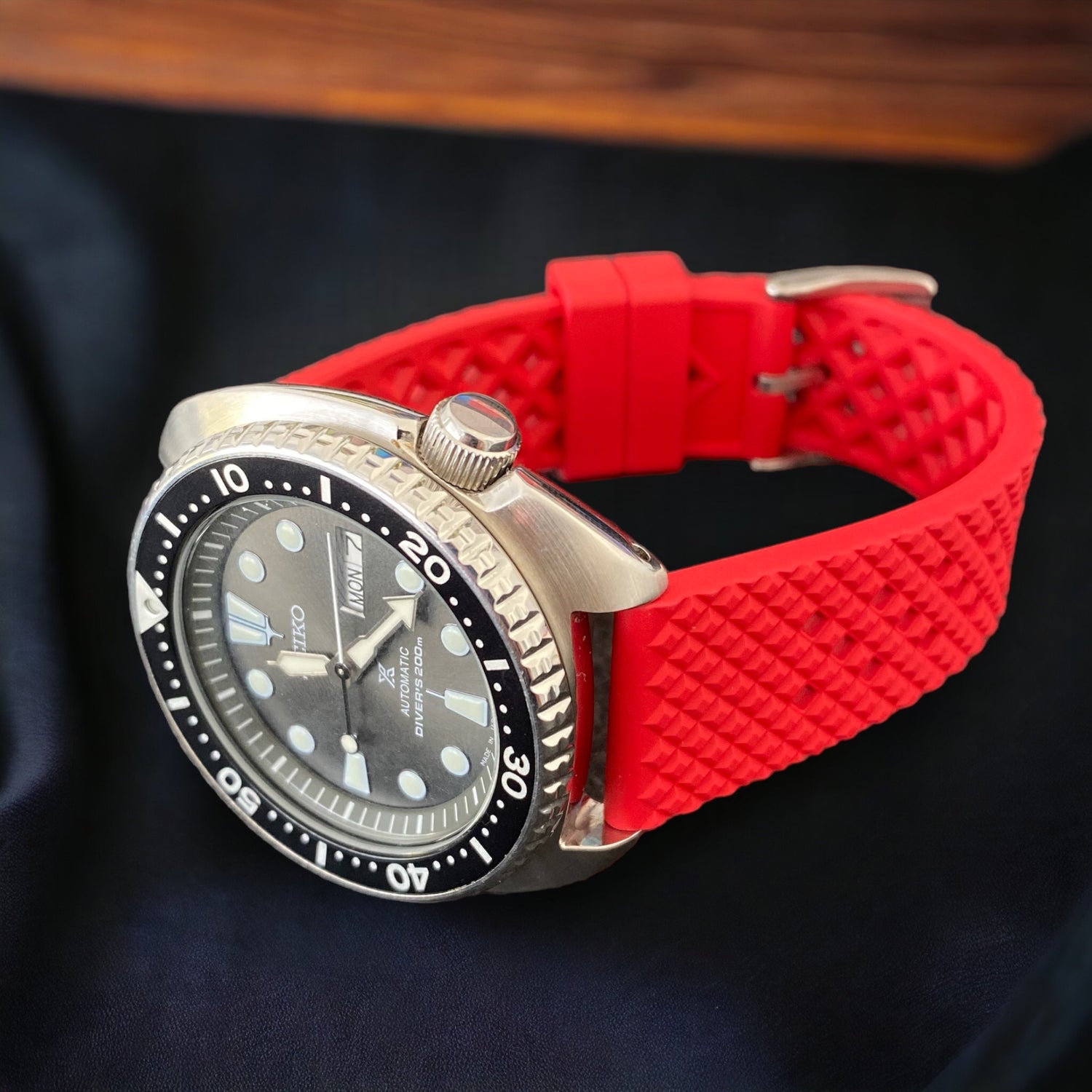 Red Stromlo FKM Watch Straps